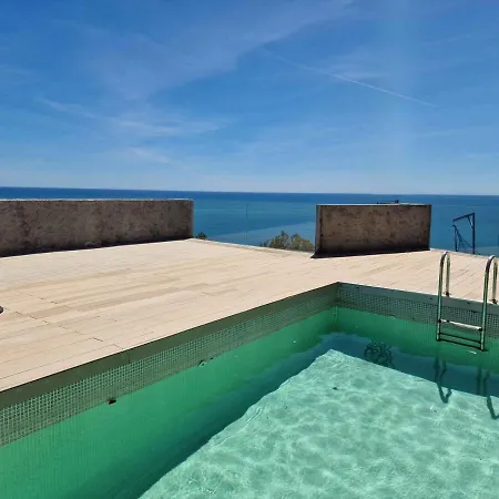Luxury And Private Jacuzzi 300 Meters From The Appartamento *