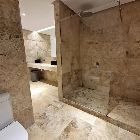 Appartamento Luxury And Private Jacuzzi 300 Meters From The Benalmádena